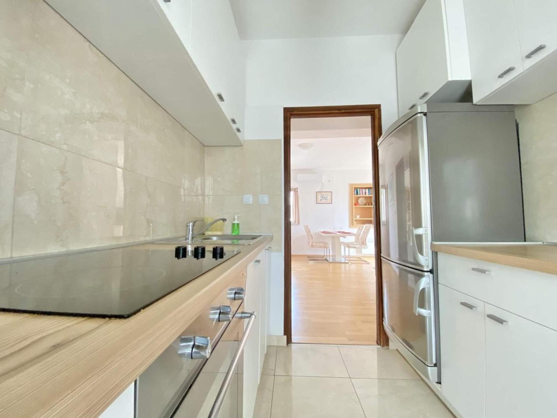 Family Apartments Viva Close To The Beach Krk Town Exteriör bild
